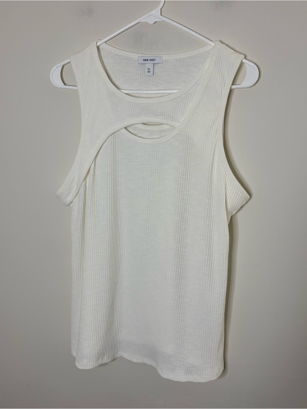 Nine West Women’s XL White Ribbed Tank Top Beachy Travel Coastal Cottage